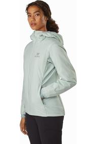 atom-lt-hoody-women-s-light-immersion-front-view.jpg